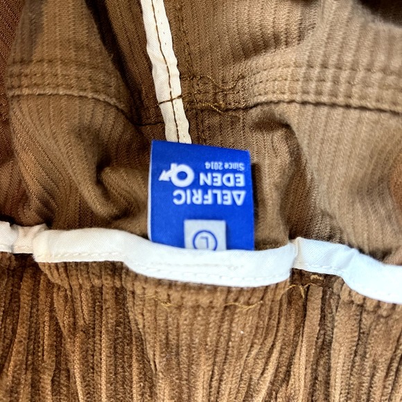 Aelfric Eden brown corduroy pants with cool patch on pocket size large - Picture 3 of 3